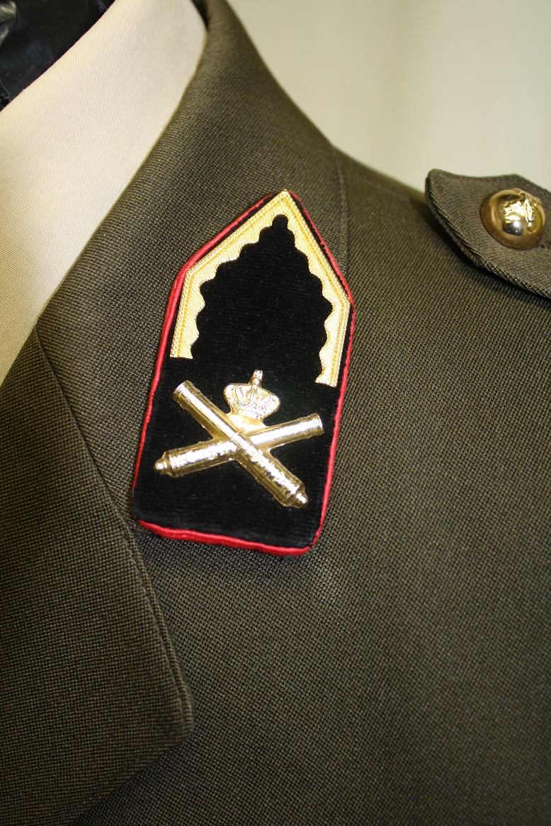 DT63 brigade-generaal J.P.M Brüning. detail
