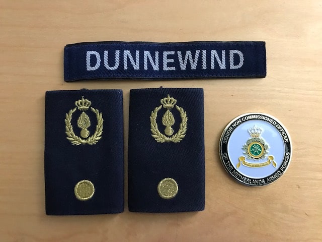 Emblemen Krijgsmachtadjudant Dunnewind
