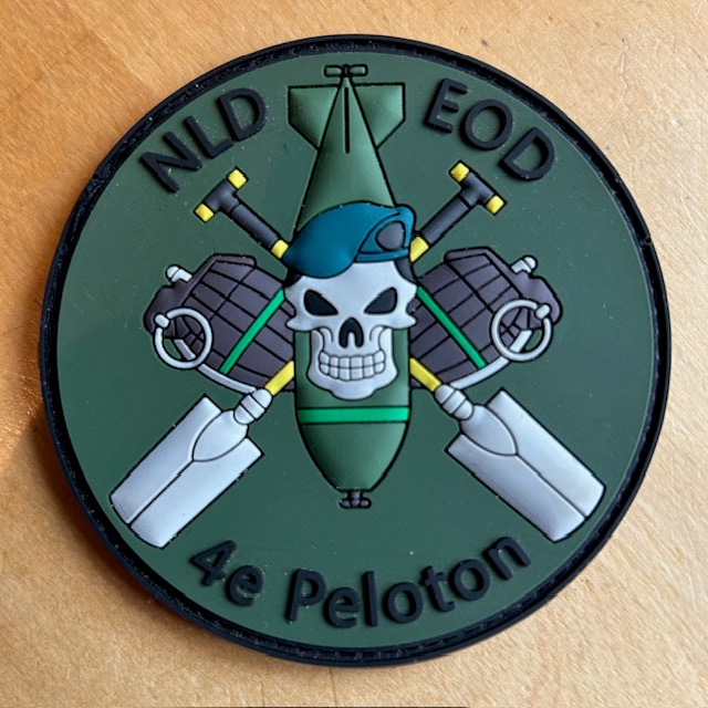 Gedragen binnen EODD maar niet officieel door defensie uitgegeven
