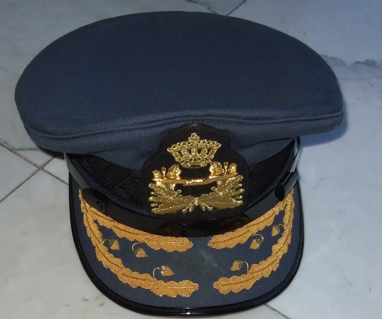 DT Klu oud generaal
