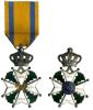 Bestandsnaam=MWO_Ridder_4e_klasse_-_1898-1920.jpg
Bestandsgrootte=54KiB
Afmetingen = 591x690
Datum toegevoegd = 01 okt 2016 MWO_Ridder_4e_klasse_-_1898-1920.jpg